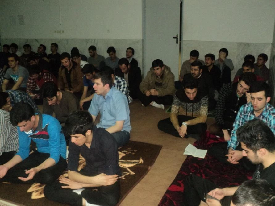 استقبال از ایام فاطمیه در دانشگاه فرهنگیان سلماس