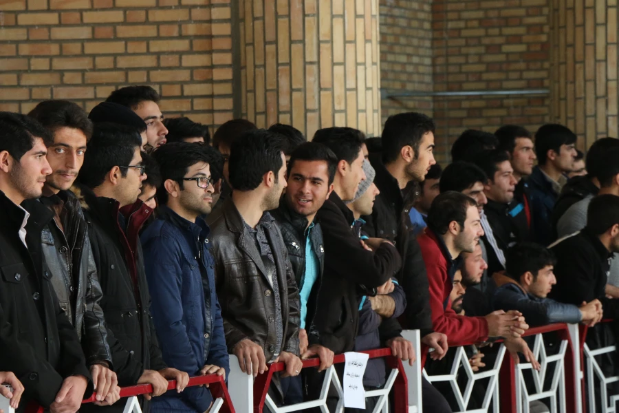 برگزاری مسابقات ورزشی به مناسبت روز دانشجو در مرکز آموزش عالی امام خمینی (ره)