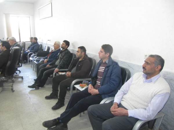 برگزاری نشست بصیرتی با عنوان "دستاوردهای انقلاب اسلامی" در مرکز آموزش عالی امام خمینی (ره)