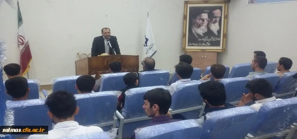 جشن گرامیداشت دهه کرامت در مرکز آموزش عالی امام خمینی(ره) سلماس