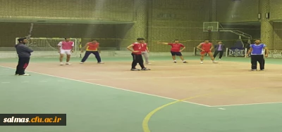 برگزاری اولین دیدار از مسابقات والیبال به  مناسبت هفته وحدت