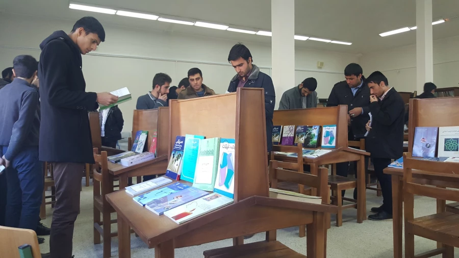 نمایشگاه کتاب