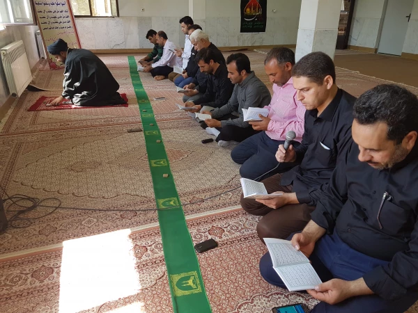برگزاری مراسم زیارت عاشورا با حضور کارکنان مرکز آموزش عالی امام خمینی (ره) سلماس