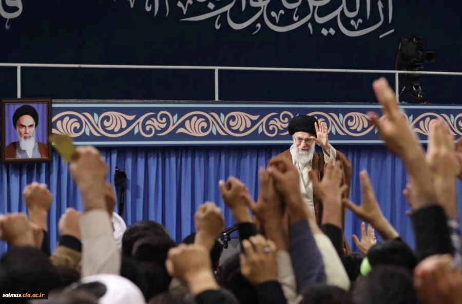 دیدار هزاران نفر از دانش آموزان و دانشجویان با رهبر معظم انقلاب به مناسبت 13 آبان روز مبارزه با استکبار جهانی
