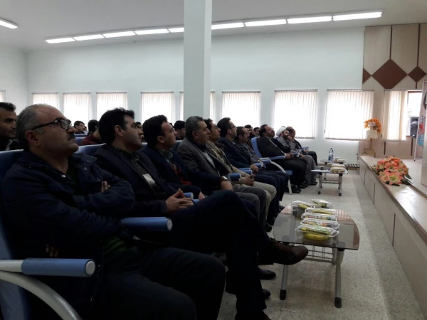 مراسم گرامیداشت هفته ی وحدت و روز دانشجو برگزار شد