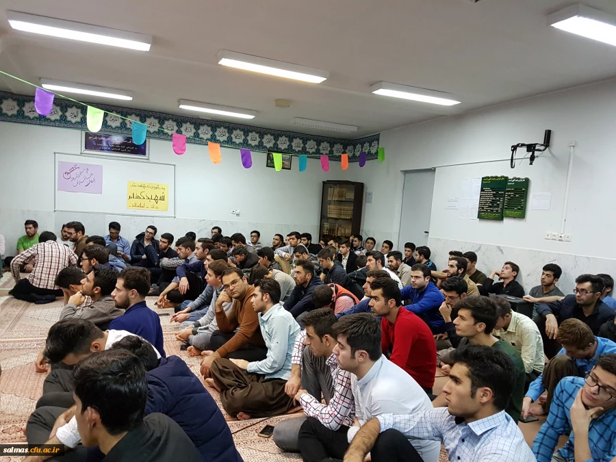 جشن پیروزی جبهه مقاومت بر داعش با سخنرانی حجت الاسلام والمسلمین سیدنظری نمایندگی ولی فقیه در سپاه سلماس
