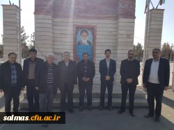 تجدید میثاق کارکنان مرکز آموزش عالی امام خمینی (ره) با آرمان های شهدای والا مقام انقلاب اسلامی به مناسبت ایام الله دهه ی فجر انقلاب اسلامی