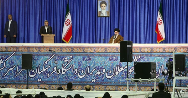 نوزده اردیبهشت یکهزار و سیصد و نود و هفت برای همیشه در حافظه تاریخی این دانشگاه ثبت شد