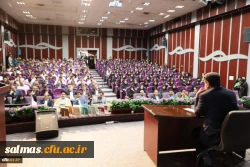 رئیس دانشگاه فرهنگیان در مراسم استقبال از نو دانشجومعلمان