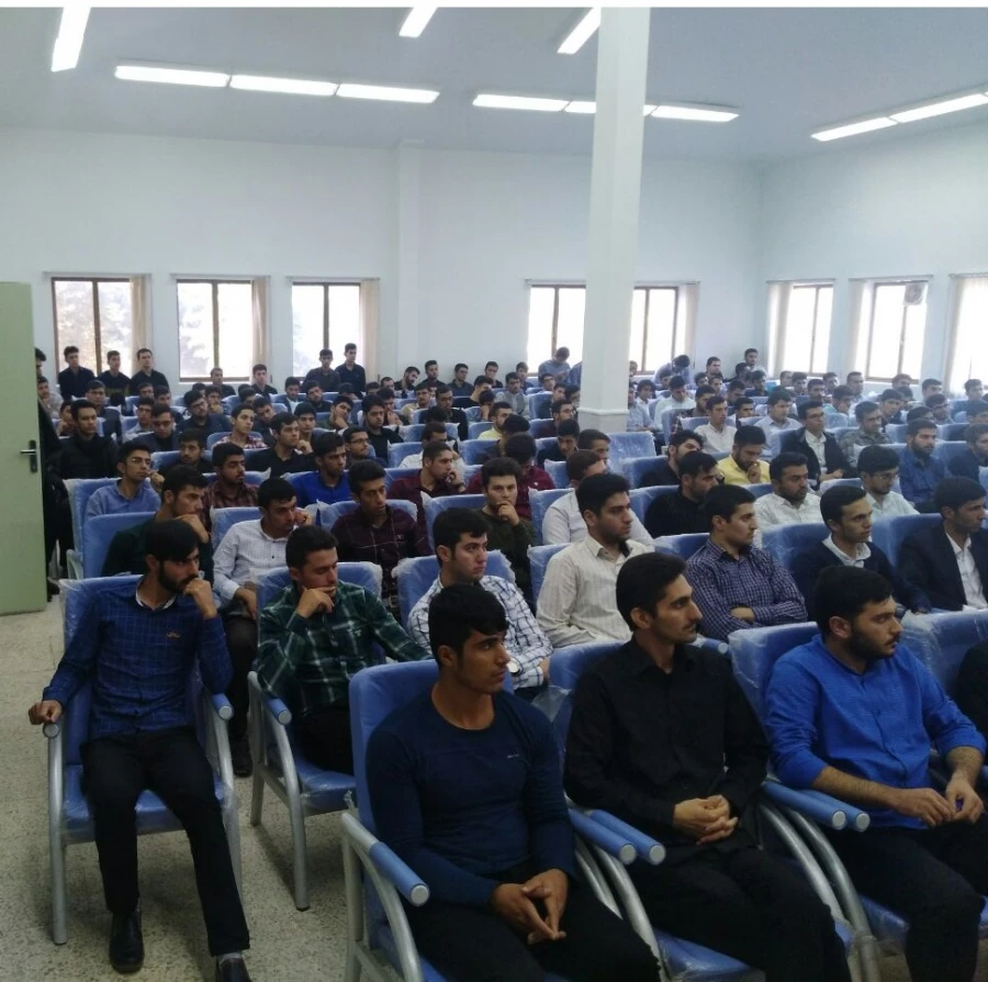 مراسم گرامیداشت هفته ی دفاع مقدس برگزار شد.