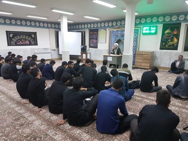 مراسم ویژه عزاداری و سینه زنی اربعین اباعبدالله الحسین(ع)