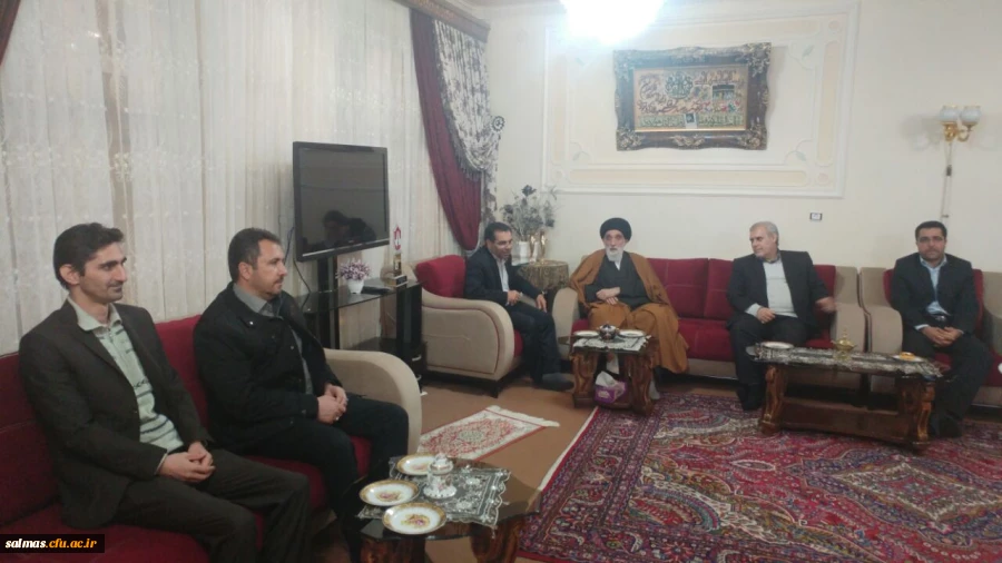 دیدار با خانواده های شهدای دانشجو به مناسبت روز دانشجو