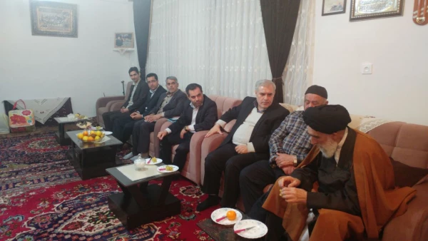 دیدار با خانواده های شهدای دانشجو به مناسبت روز دانشجو