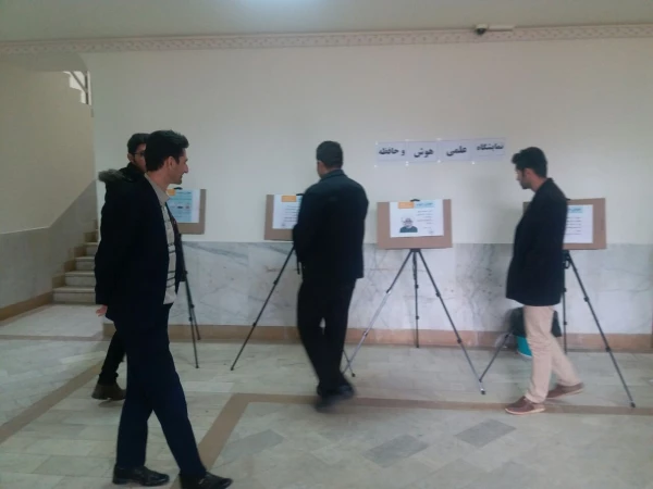 به مناسبت هفته ی پژوهش برگزار شد.