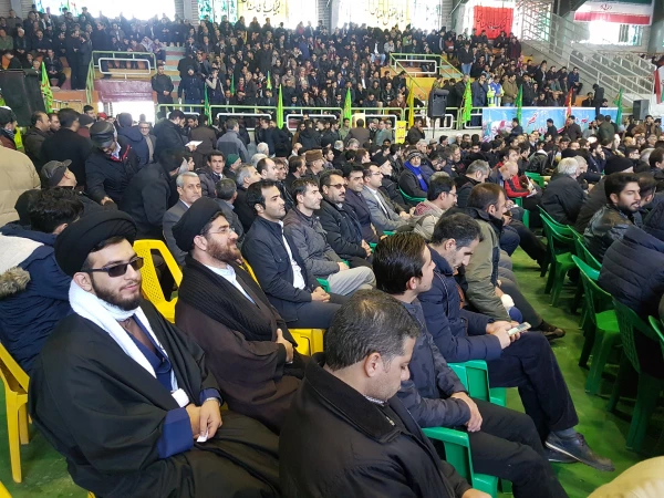 حضور اساتید، کارکنان مرکز امام خمینی(ره) سلماس در مراسم گرامیداشت نه دی ماه