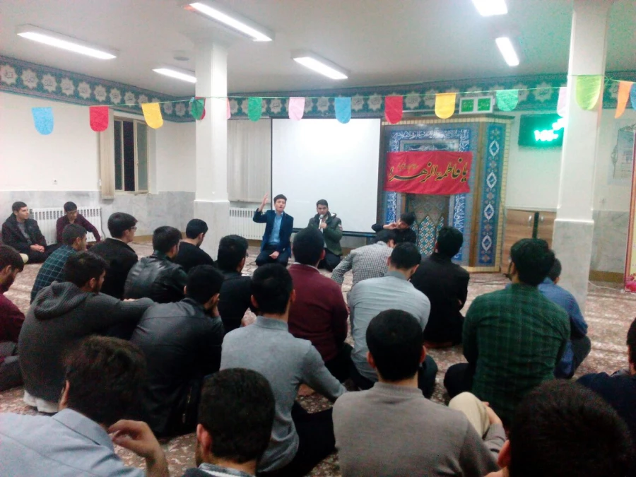 جشن ولادت باسعادت حضرت فاطمه زهرا(س) و روز مادر برگزار شد.