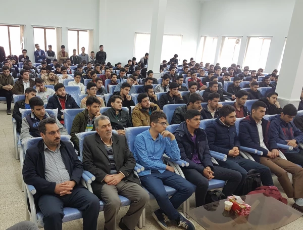 جلسه ی توجیهی کارشناس مسئول حراست دانشگاه فرهنگیان استان آذربایجان غربی با دانشجویان مرکز