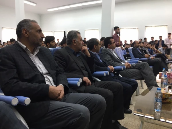 مراسم گرامیداشت روز معلم در مرکز امام خمینی(ره) سلماس برگزار شد.