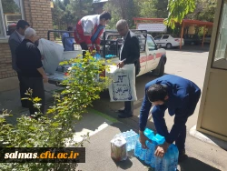 جمع آوری کمک های نقدی و غیر نقدی اساتید، کارکنان و دانشجویان دانشگاه فرهنگیان سلماس جهت ارسال به مناطق سیل زده