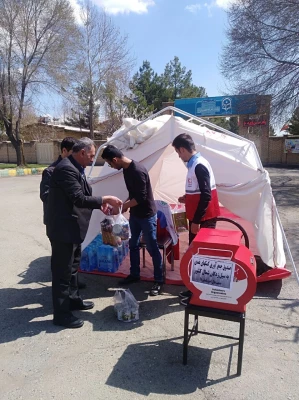 جمع آوری کمک های نقدی و غیر نقدی اساتید، کارکنان و دانشجویان دانشگاه فرهنگیان سلماس جهت ارسال به مناطق سیل زده