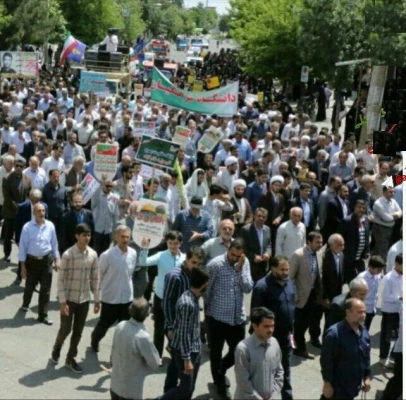 حضور پرشور مسئولین، اساتید،کارکنان مرکز امام خمینی(ره) سلماس در راهپیمایی روز جهانی قدس