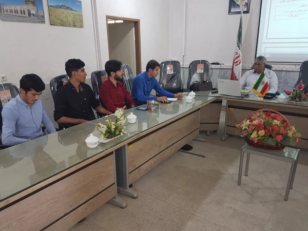 سمینار دفاع از گزارش پایانی کارورزی 2