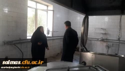 دکتر علی محمودلو رئیس دانشگاه فرهنگیان استان آذربایجان غربی به صورت سرزده در واحدهای آموزشی شهید مطهری خوی و حضرت امام خمینی (ره) سلماس حضور یافت و ضمن بازدید از بخش های مختلف با روسای آن مراکز گفتگو کرد