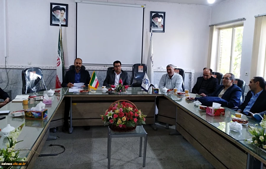 جلسه شورای آموزش دانشگاه فرهنگیان سلماس