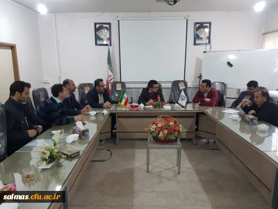 برگزاری جلسه ی کمیته ی امتحانات مرکز امام خمینی(ره) سلماس