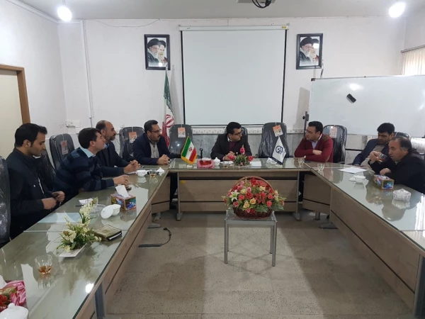 برگزاری جلسه ی کمیته ی امتحانات مرکز امام خمینی(ره) سلماس