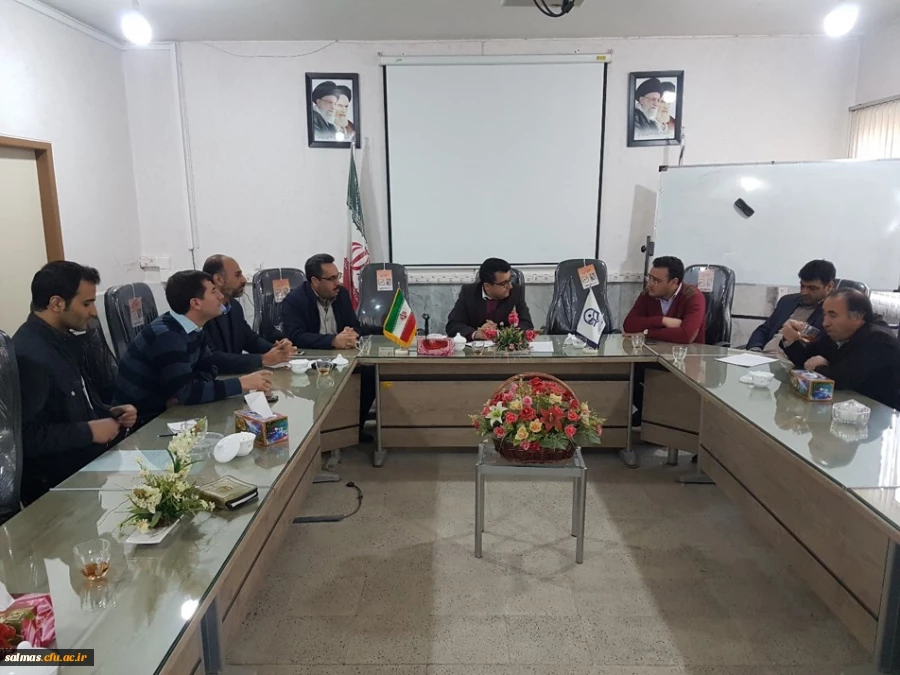 برگزاری جلسه ی کمیته ی امتحانات مرکز امام خمینی(ره) سلماس