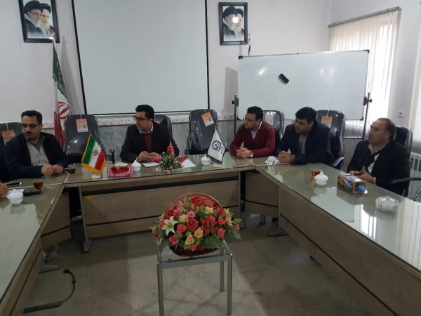 برگزاری جلسه ی کمیته ی امتحانات مرکز امام خمینی(ره) سلماس