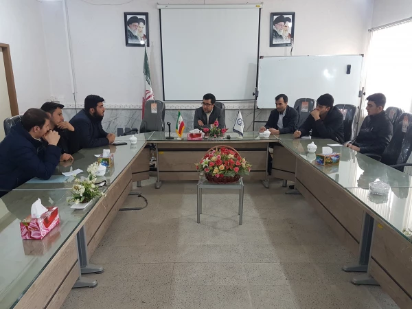 جلسه ی شورای صنفی مرکز امام خمینی(ره) سلماس به ریاست دکتر طالبی تشکیل شد