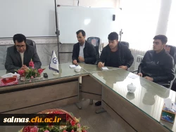 جلسه ی شورای صنفی مرکز امام خمینی(ره) سلماس به ریاست دکتر طالبی تشکیل شد