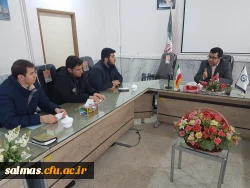 جلسه ی شورای صنفی مرکز امام خمینی(ره) سلماس به ریاست دکتر طالبی تشکیل شد