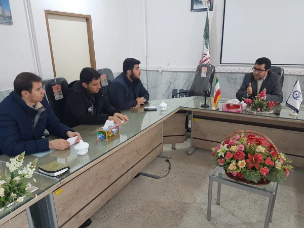 جلسه ی شورای صنفی مرکز امام خمینی(ره) سلماس به ریاست دکتر طالبی تشکیل شد