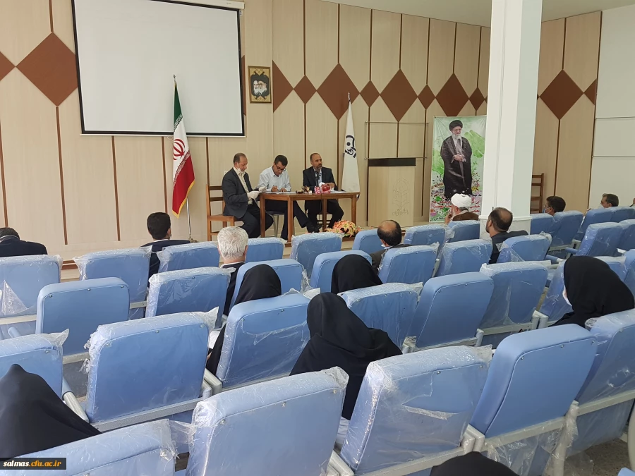 جلسه شورای آموزشی مرکز آموزش عالی امام خمینی (ره) سلماس امروز با حضور اساتید برگزار شد.