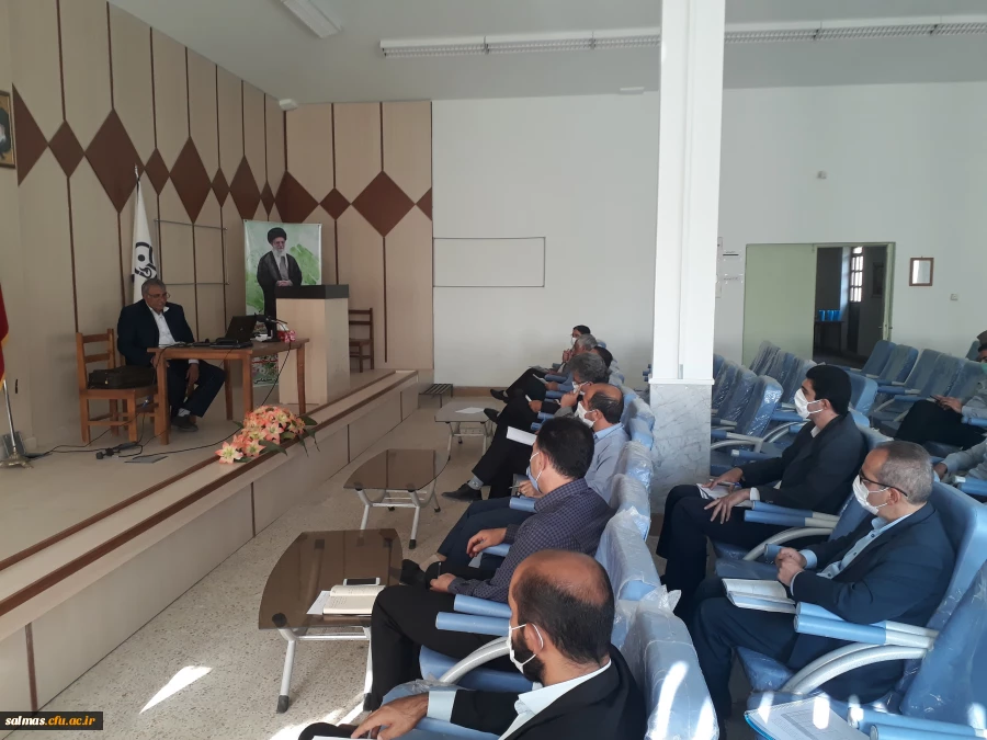 برگزاری دوره ی کارورزی 1 با اجرای دکتر محمد فرج پور مدرس مرجع کارورزی واحد امام خمینی (ره) سلماس