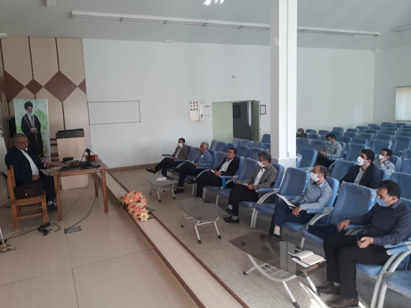 برگزاری دوره ی کارورزی 1 با اجرای دکتر محمد فرج پور مدرس مرجع کارورزی واحد امام خمینی (ره) سلماس