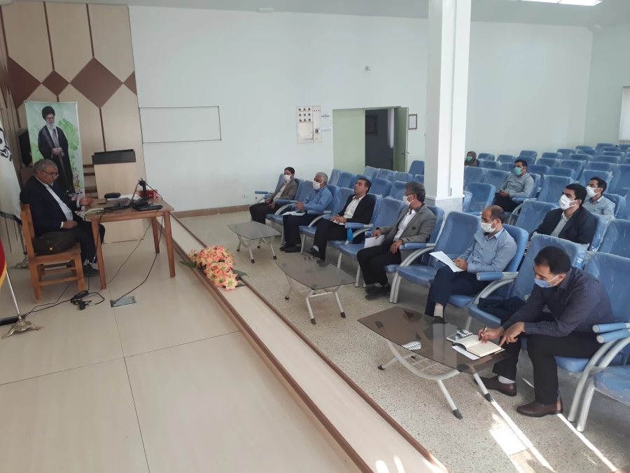 برگزاری دوره ی کارورزی 1 با اجرای دکتر محمد فرج پور مدرس مرجع کارورزی واحد امام خمینی (ره) سلماس