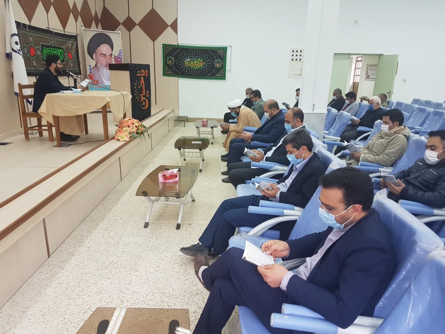 قرائت زیارت عاشورا 